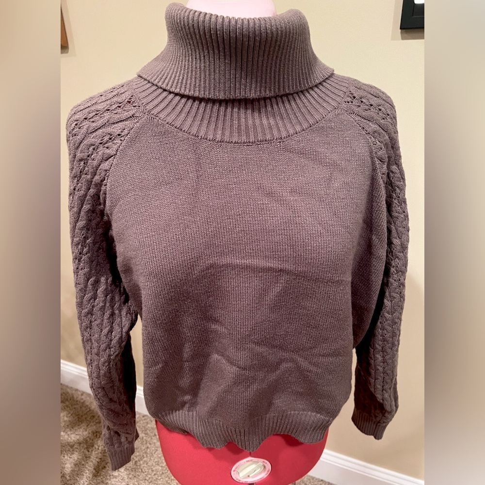 Steve Madden Army Green Turtleneck